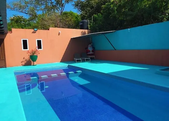 Victoria Mirador Lodge Zihuatanejo