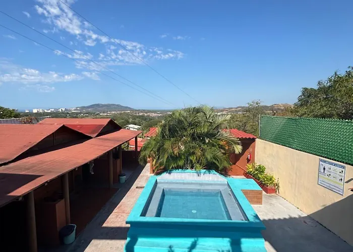 Victoria Mirador Lodge Zihuatanejo